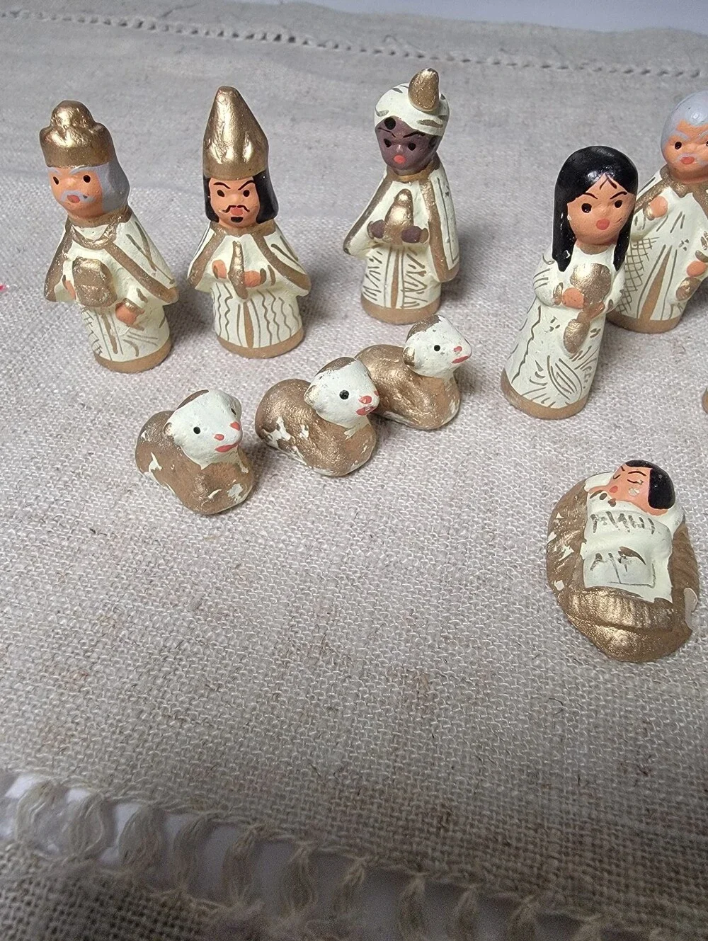Vintage Tonala Mexican Folk Art Pottery Miniature Nativity 14pc Set